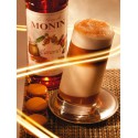 Monin Caramel siroop toegepast in een latte macchiato